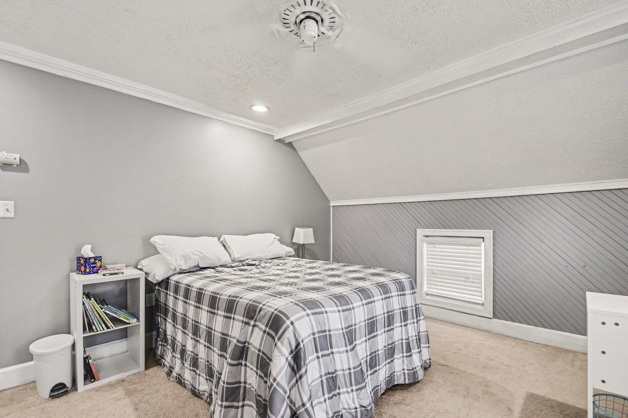 801 Maple Row Elkhart IN 46514