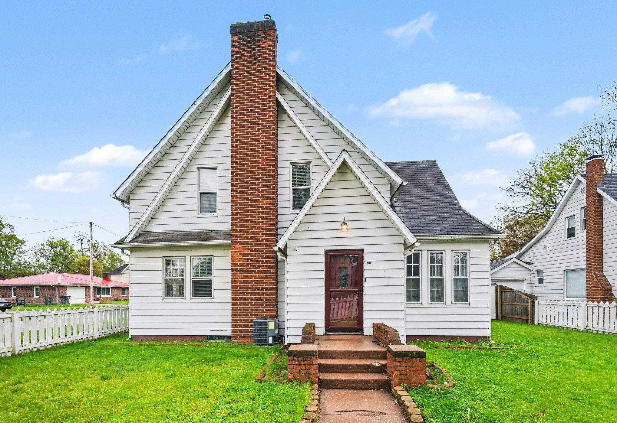 801 Maple Row Elkhart IN 46514