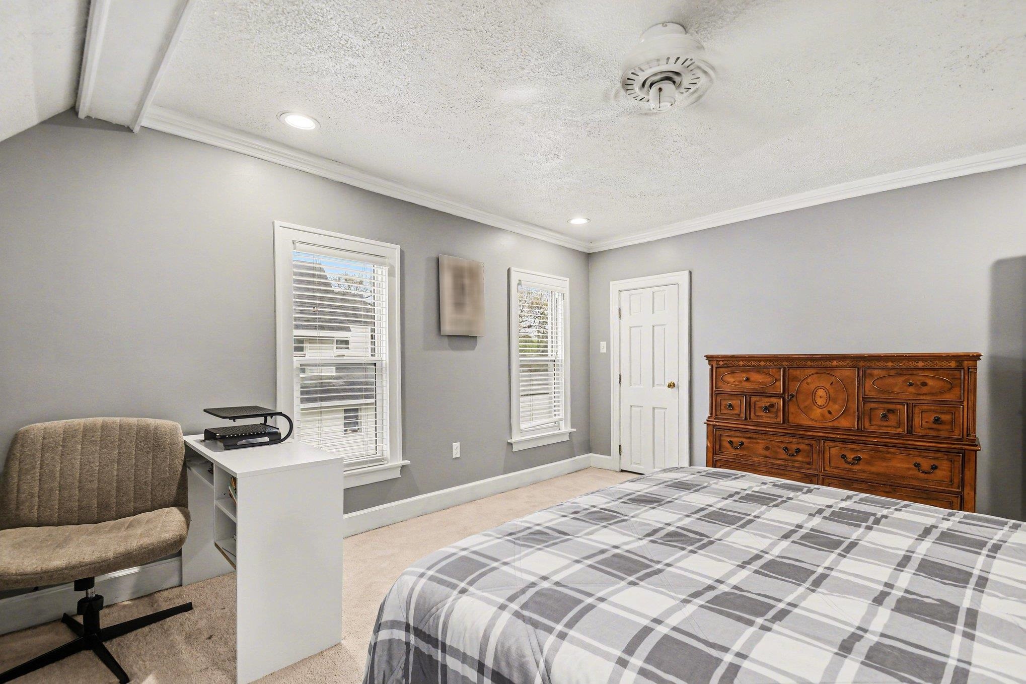 801 Maple Row Elkhart IN 46514