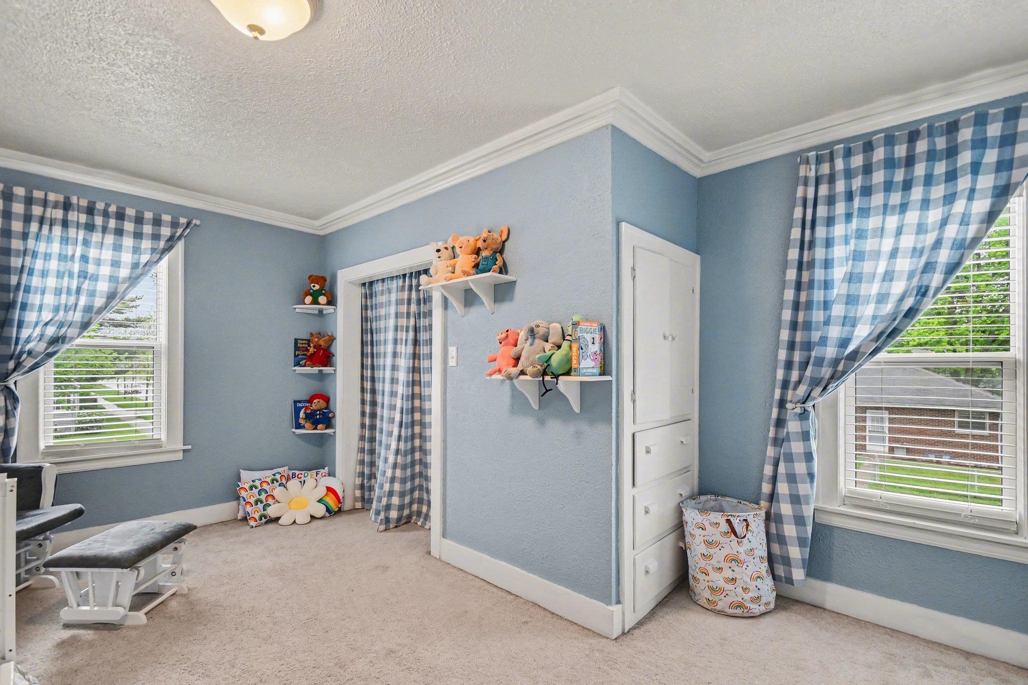 801 Maple Row Elkhart IN 46514