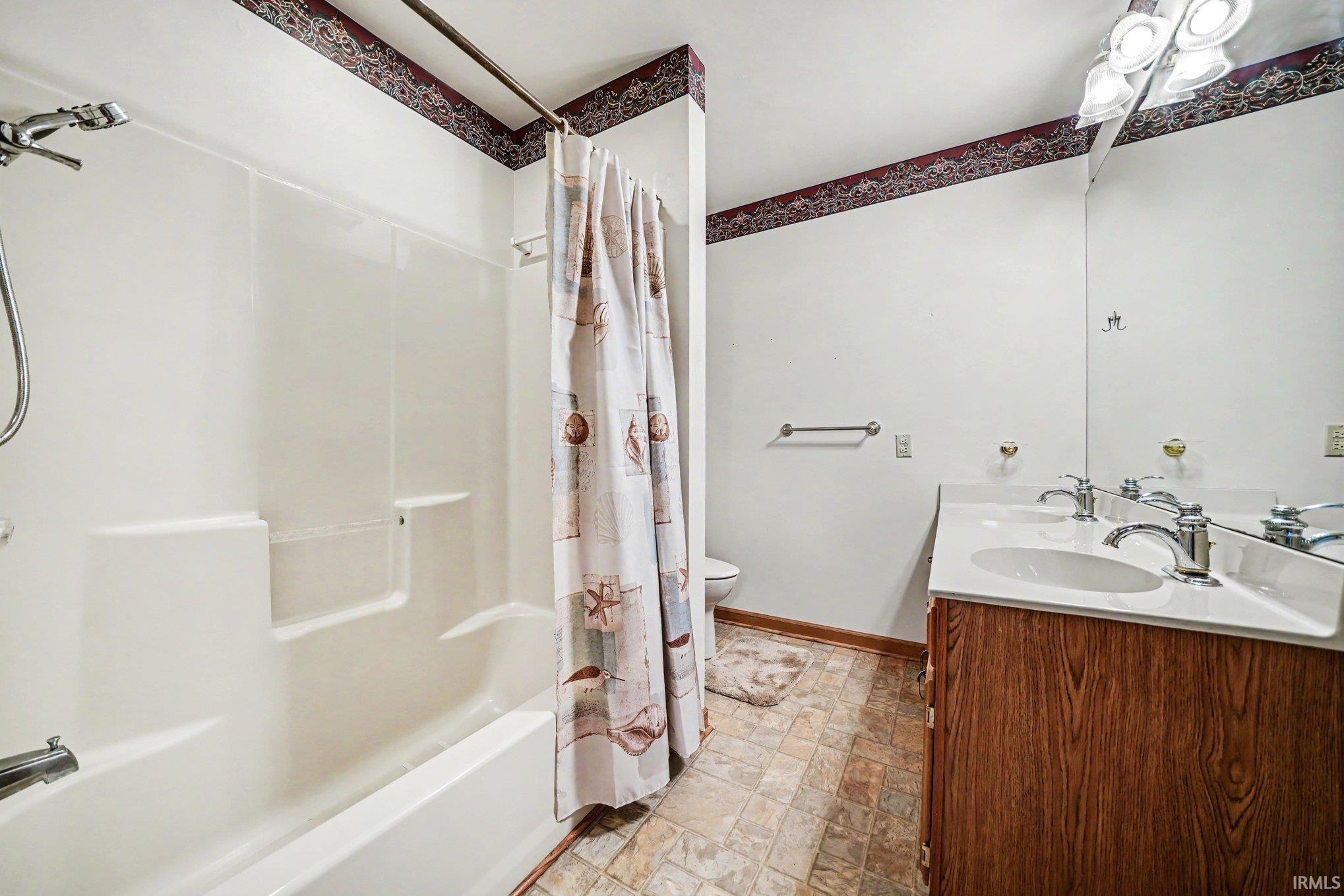 59675 Thornberry Court South Bend IN 46614