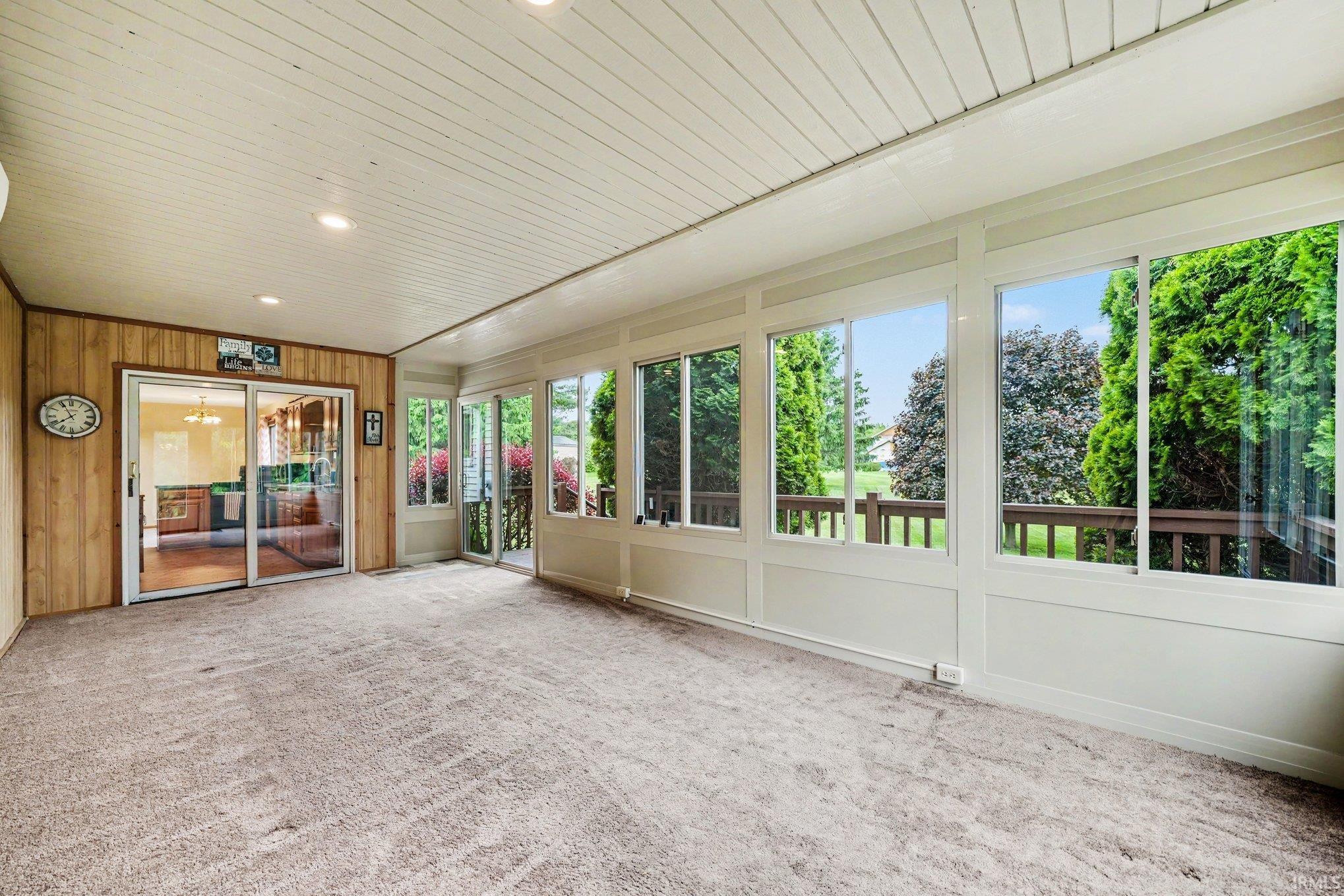 59675 Thornberry Court South Bend IN 46614