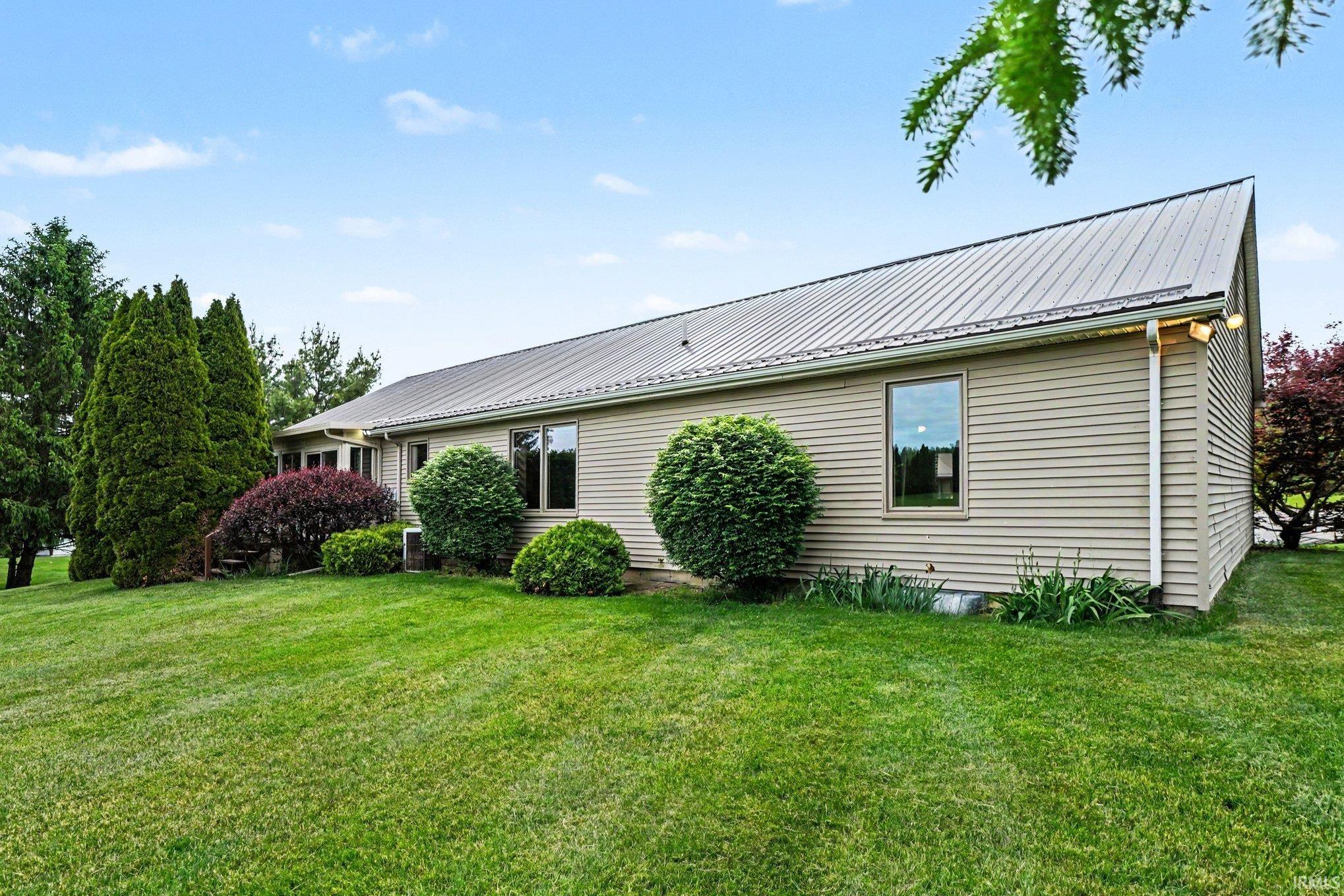 59675 Thornberry Court South Bend IN 46614