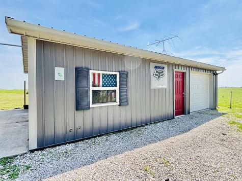 10437 E Cr 250 N Frankfort IN 46041