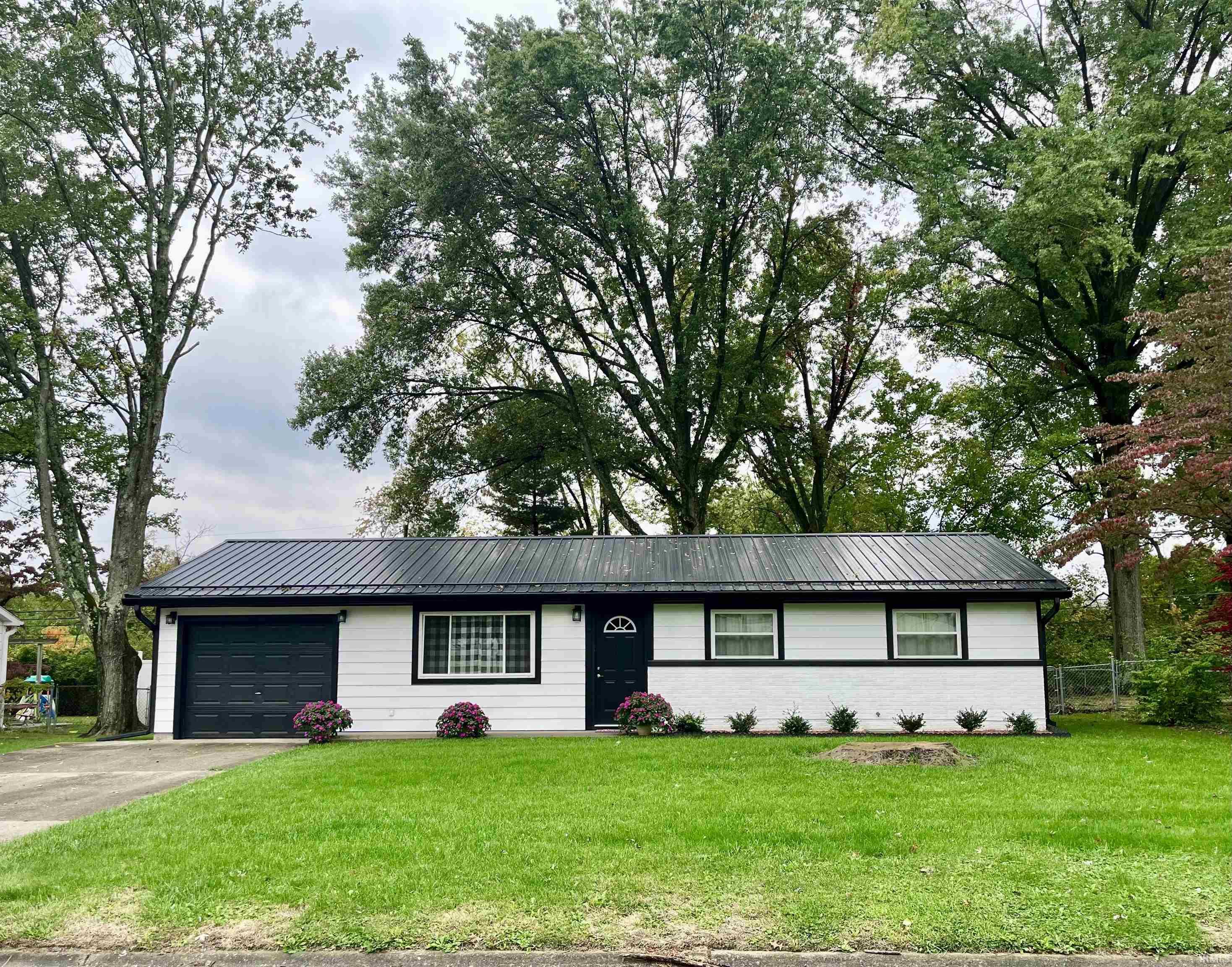 4109 W Doyle Avenue Bloomington IN 47403