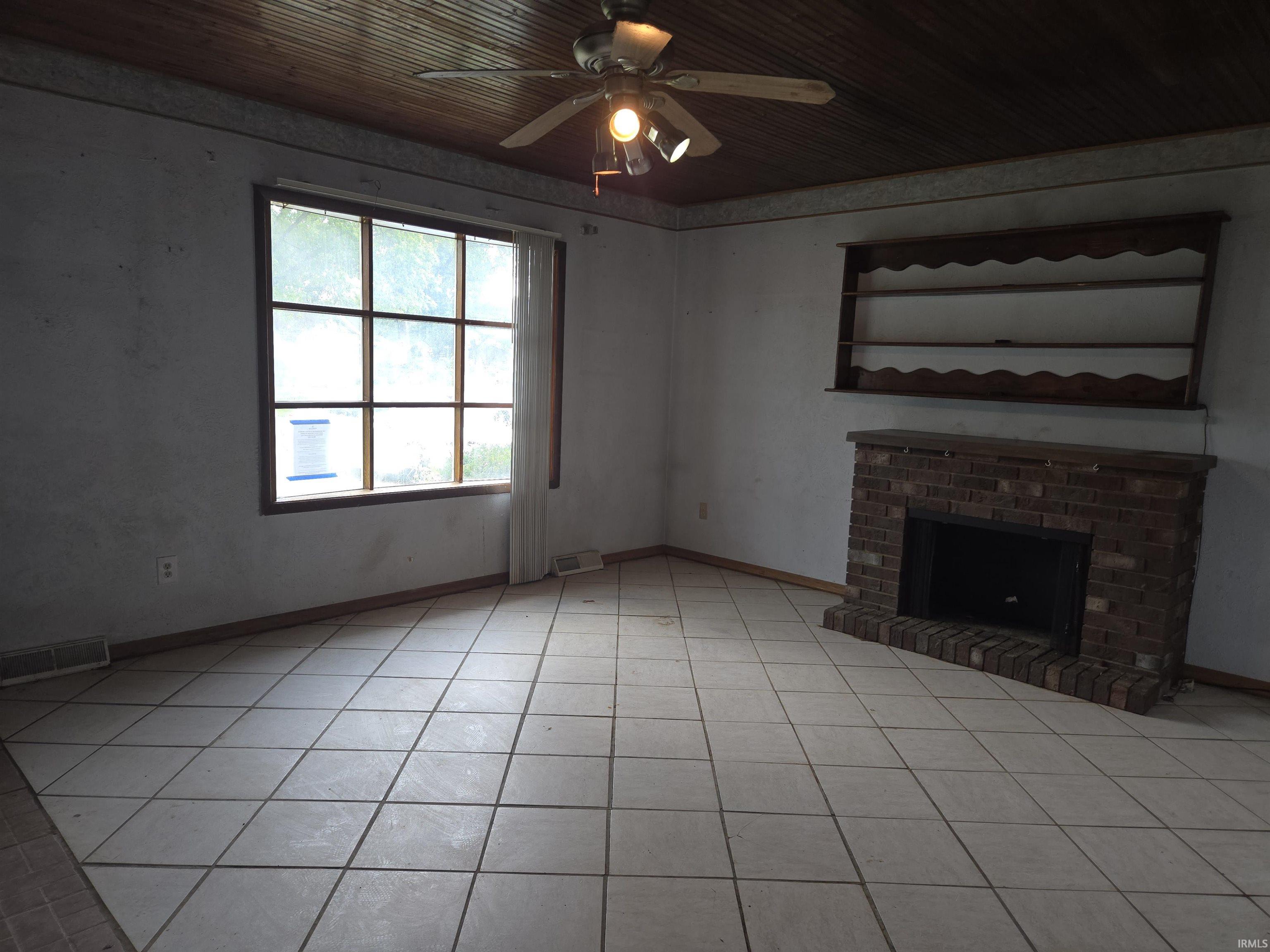 56033 Wynnewood Drive Osceola IN 46561