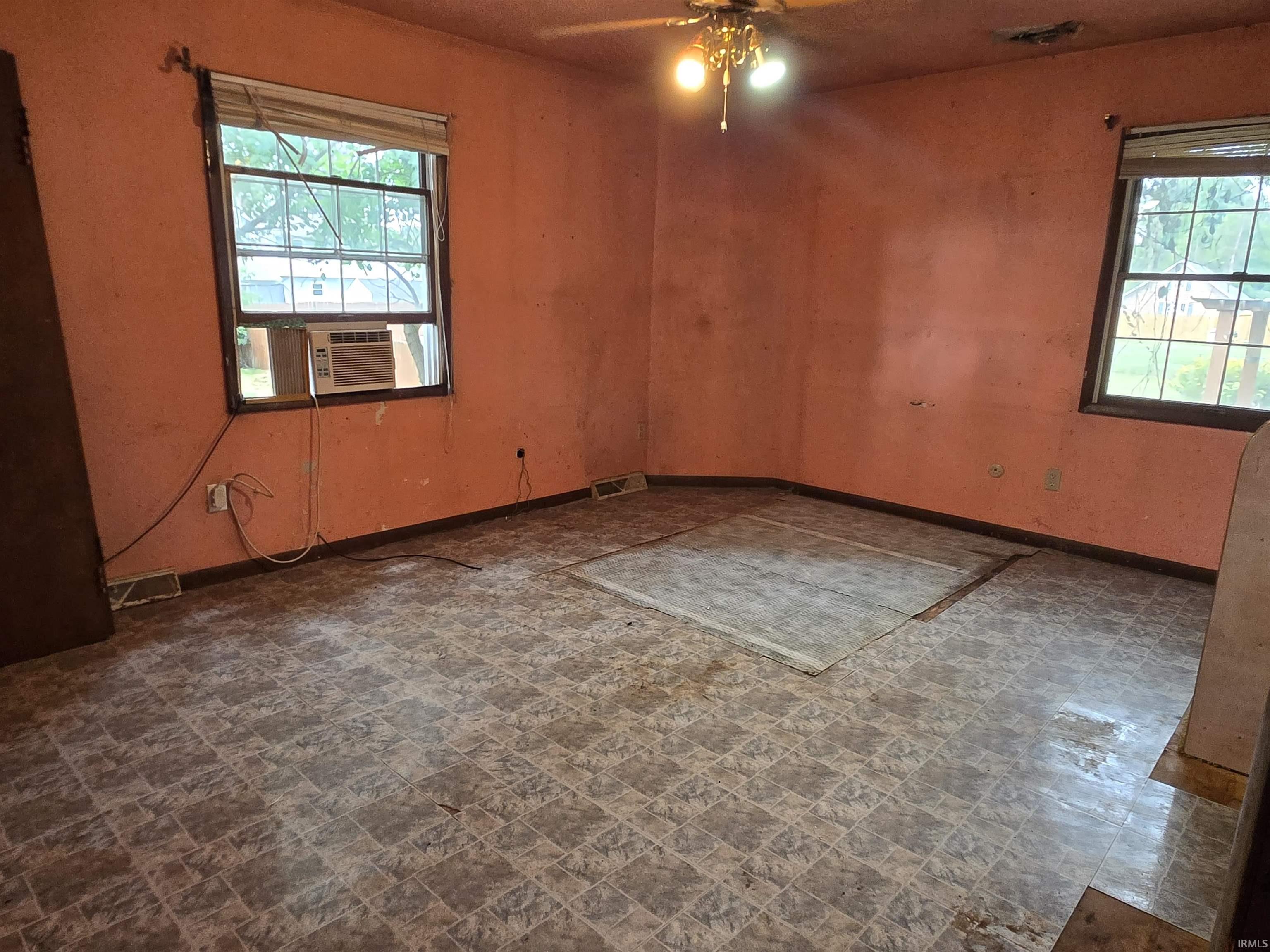 56033 Wynnewood Drive Osceola IN 46561