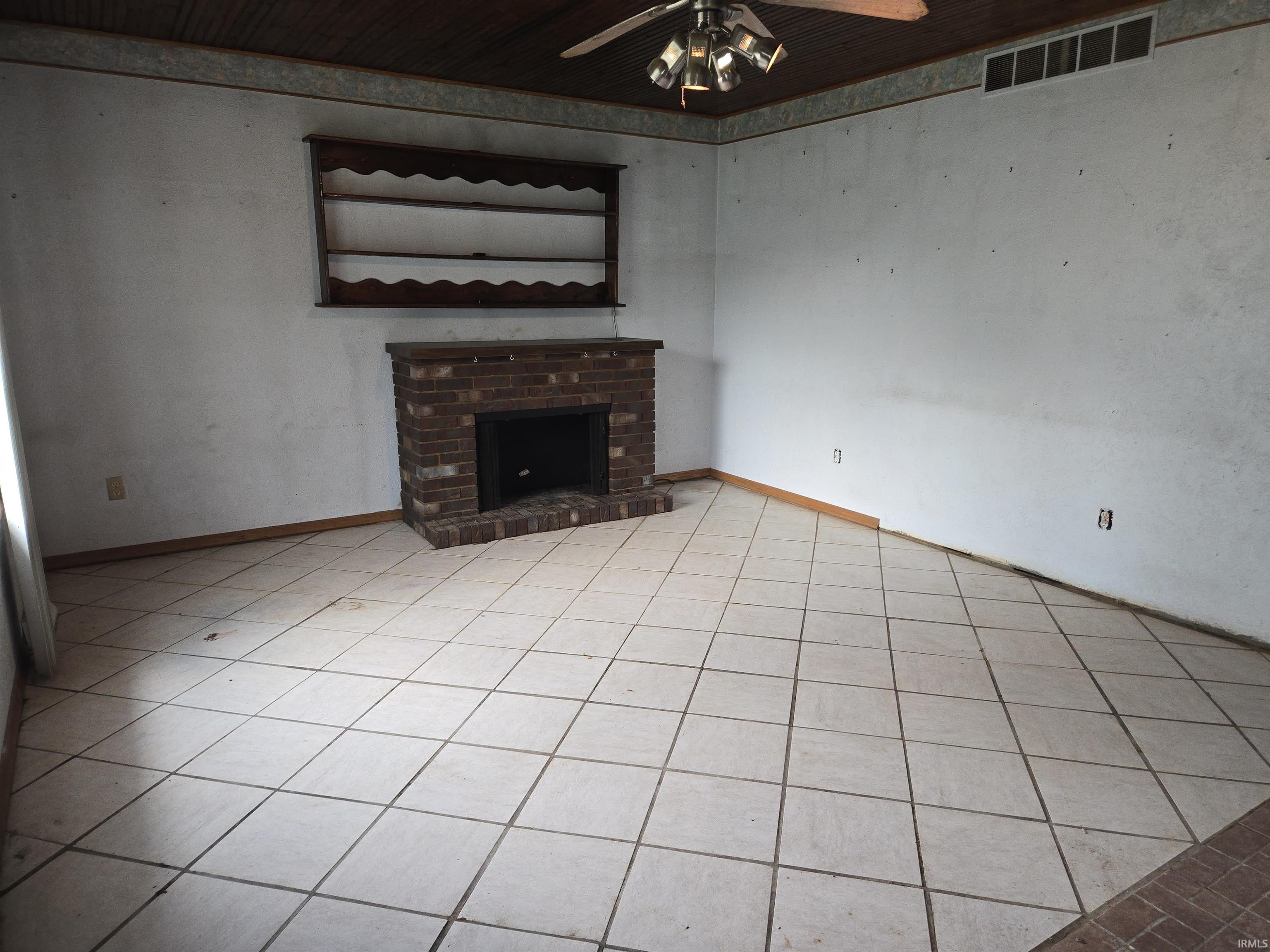 56033 Wynnewood Drive Osceola IN 46561