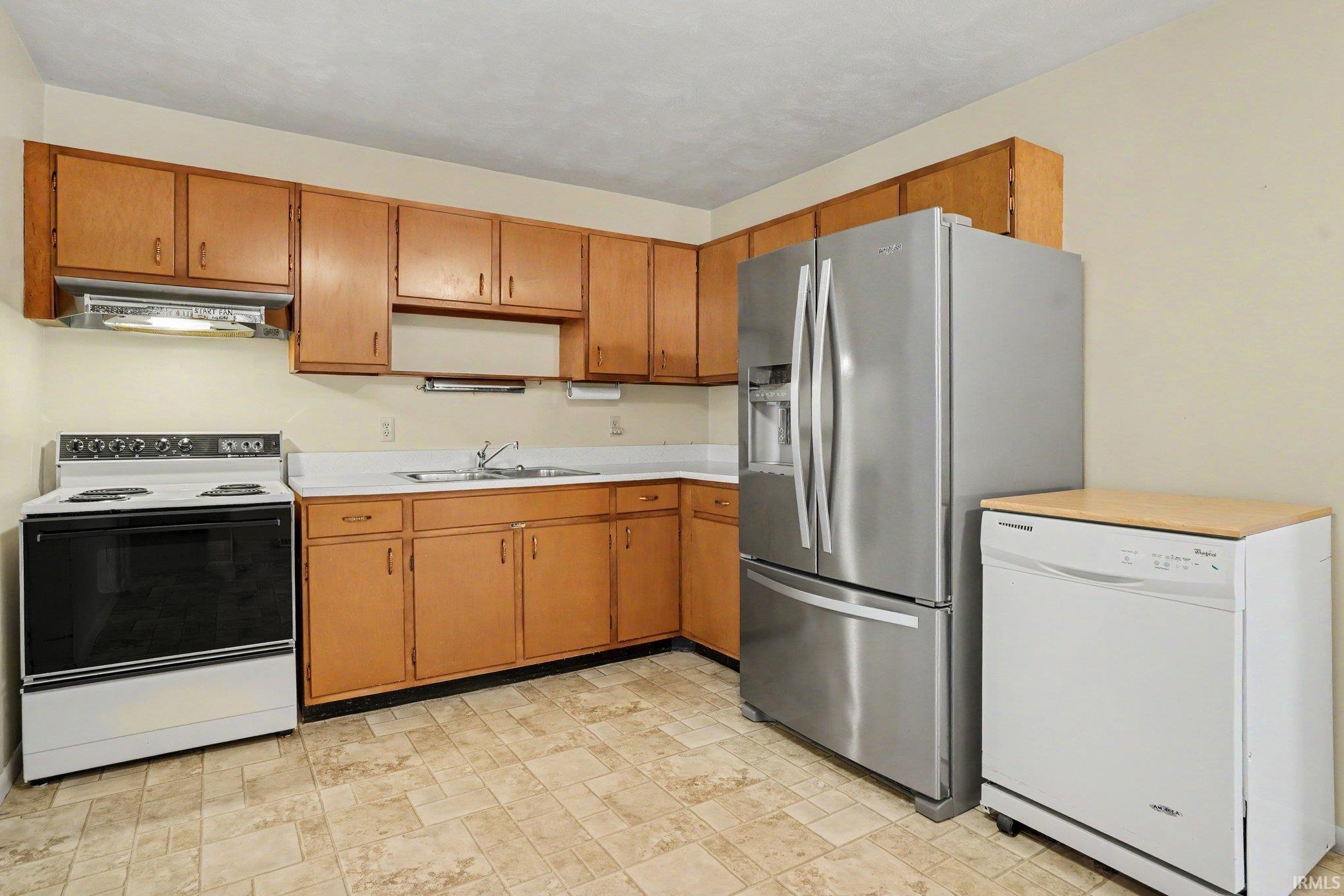 4116 Cassell Avenue Mishawaka IN 46544