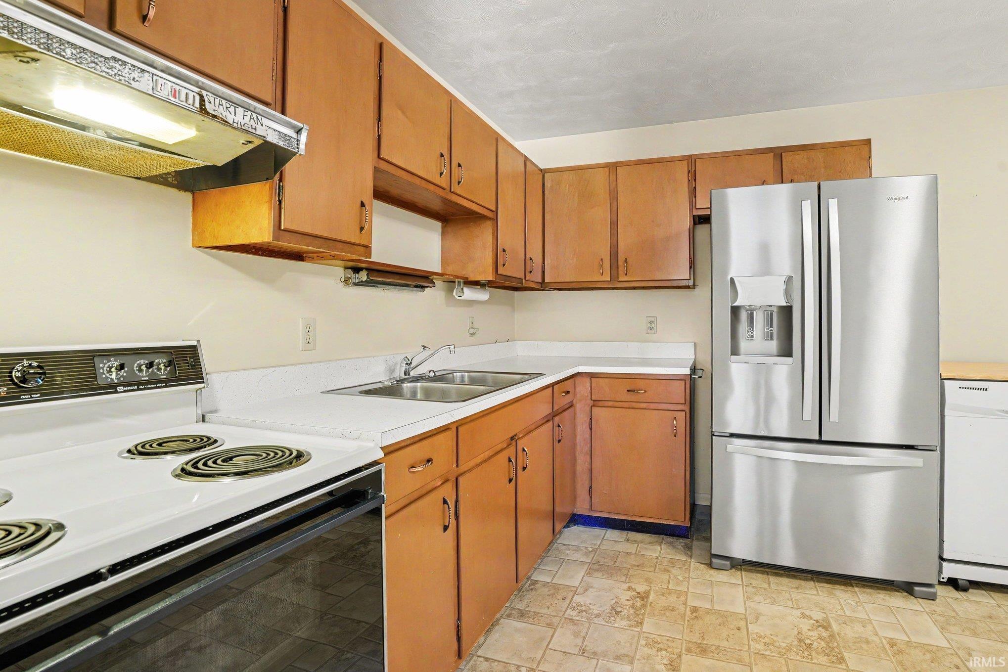 4116 Cassell Avenue Mishawaka IN 46544