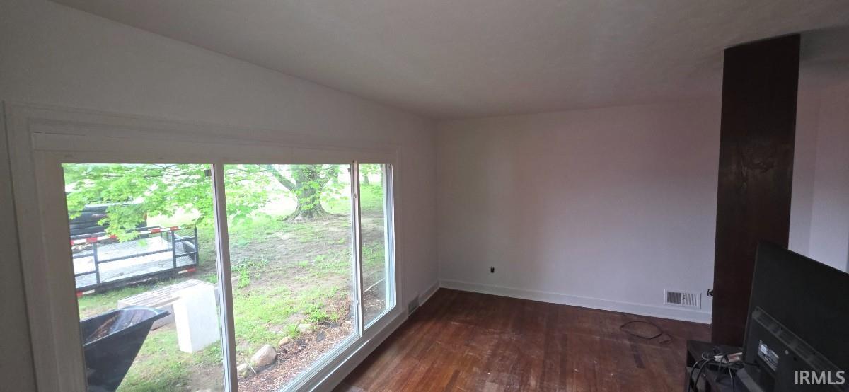 12112 Olive Trail Plymouth IN 46563