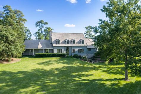 2209 E 900 N Road Huntington IN 46750