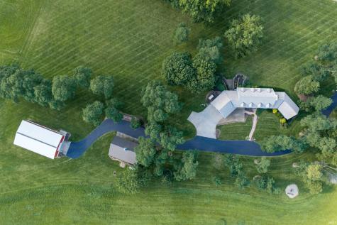 2209 E 900 N Road Huntington IN 46750