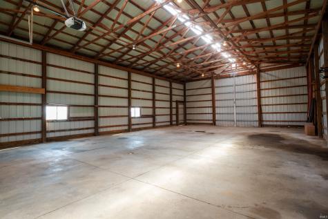 2209 E 900 N Road Huntington IN 46750