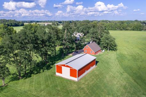 2209 E 900 N Road Huntington IN 46750
