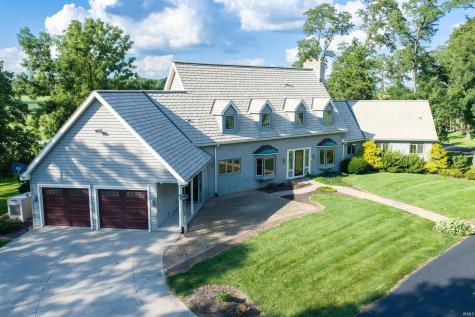 2209 E 900 N Road Huntington IN 46750