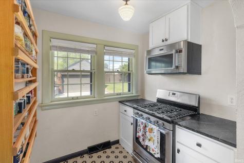 1839 Kenwood Avenue Fort Wayne IN 46805