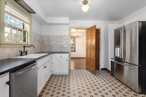 1839 Kenwood Avenue Fort Wayne IN 46805