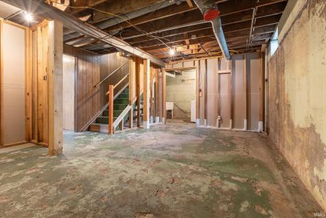 1839 Kenwood Avenue Fort Wayne IN 46805
