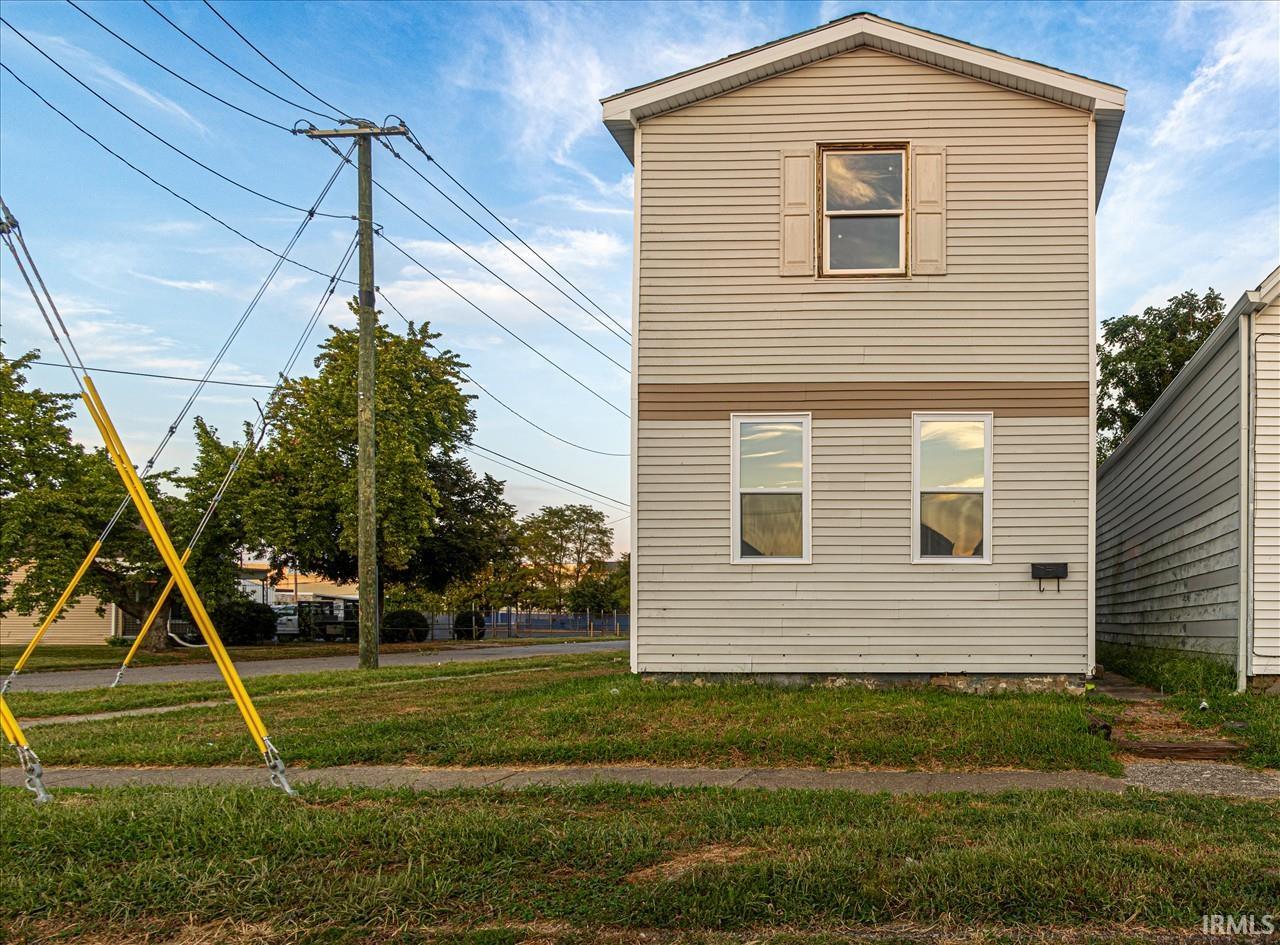 1321 Oakley Street Evansville IN 47710