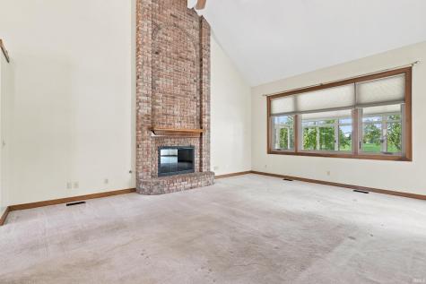 203 Steeplechase Drive Auburn IN 46706