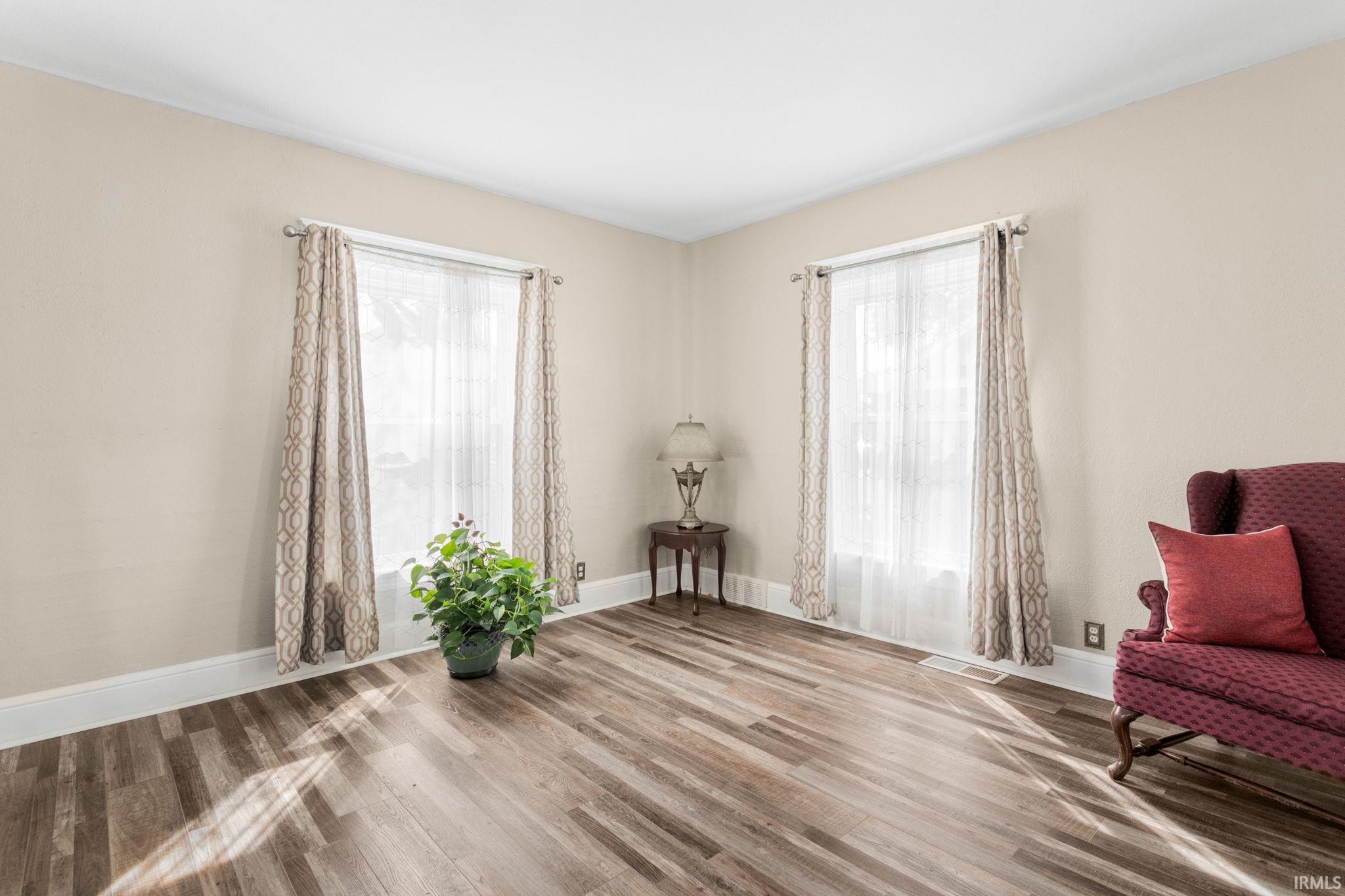 110 W 7th Street Mishawaka IN 46544