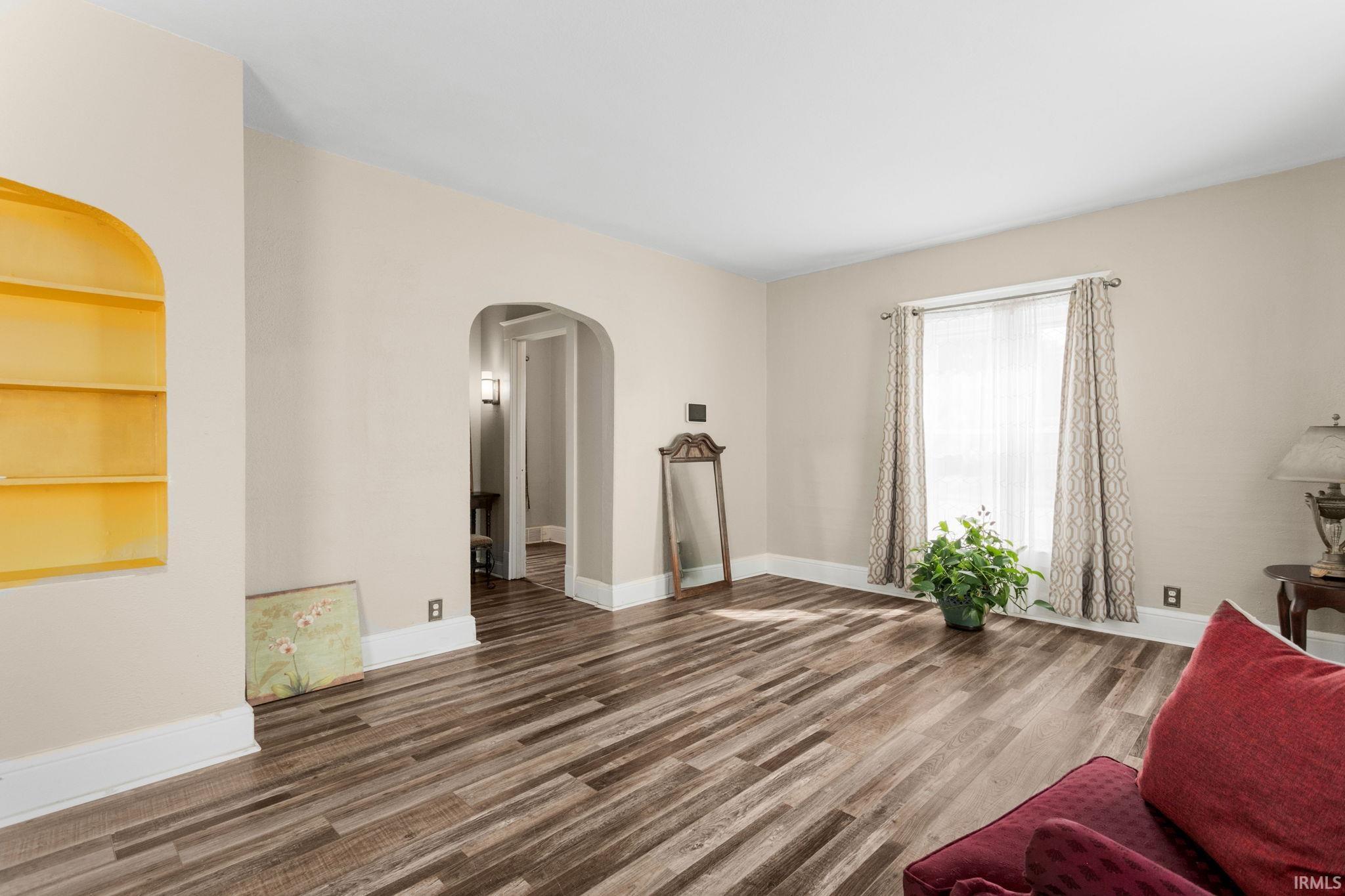 110 W 7th Street Mishawaka IN 46544
