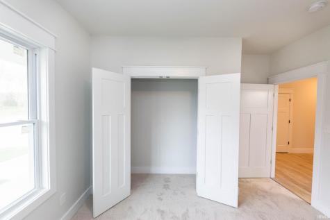 1012 E Brandy Boulevard Ellettsville IN 47429