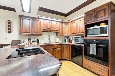 301 Oakwood Drive Albion IN 46701