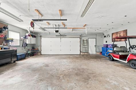 301 Oakwood Drive Albion IN 46701