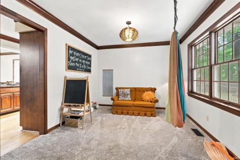 301 Oakwood Drive Albion IN 46701