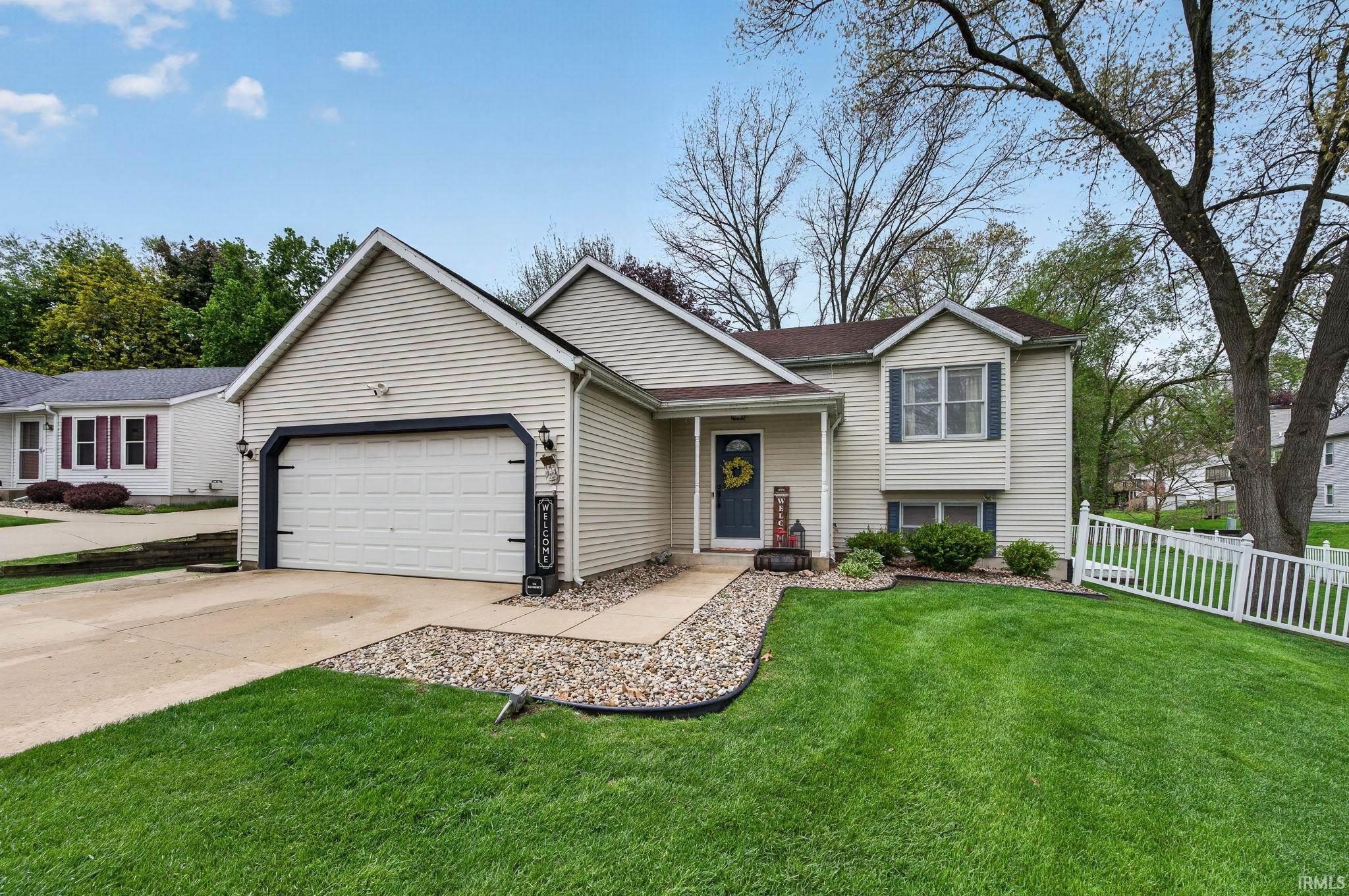 4137 Greenglade Court South Bend IN 46628