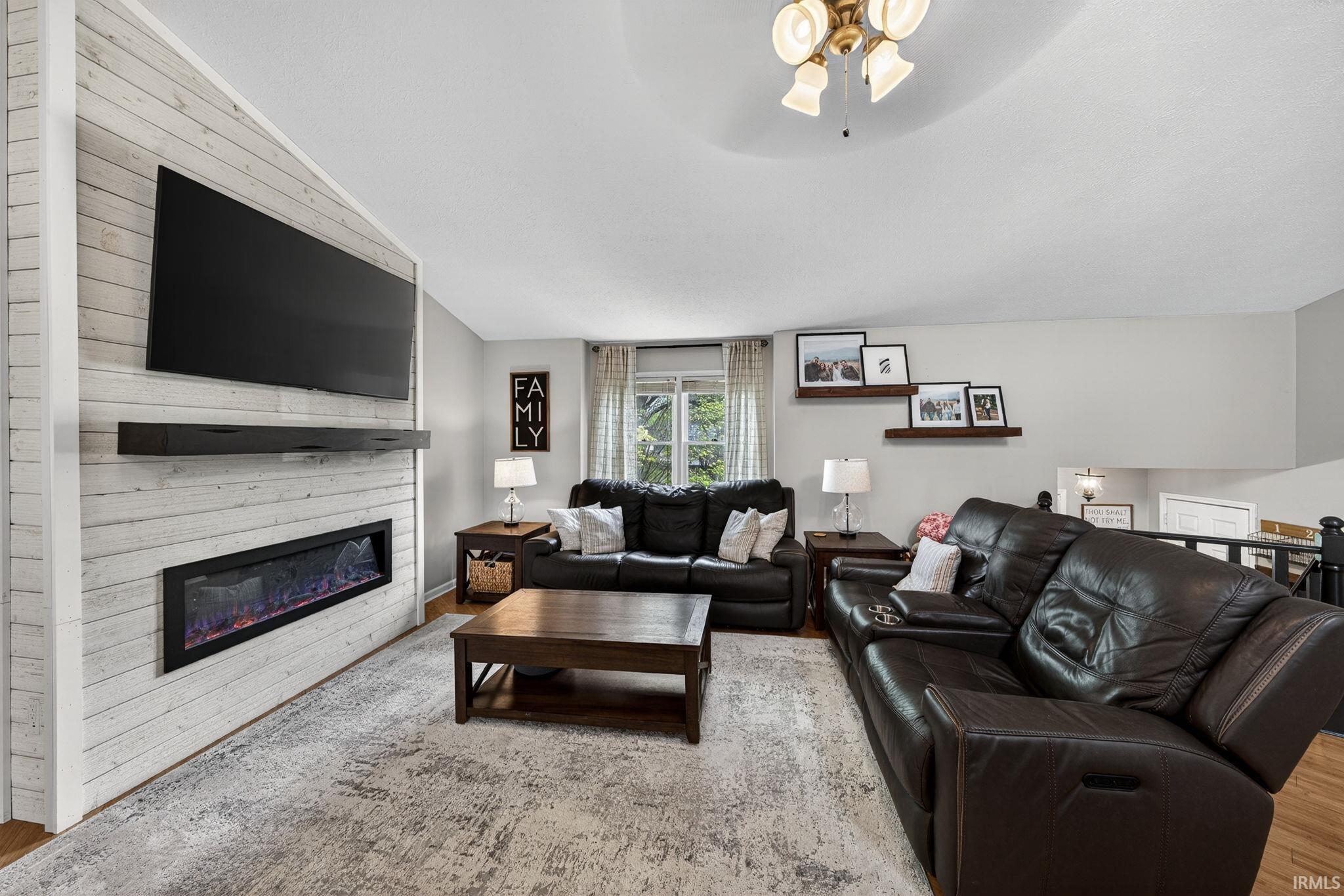 4137 Greenglade Court South Bend IN 46628