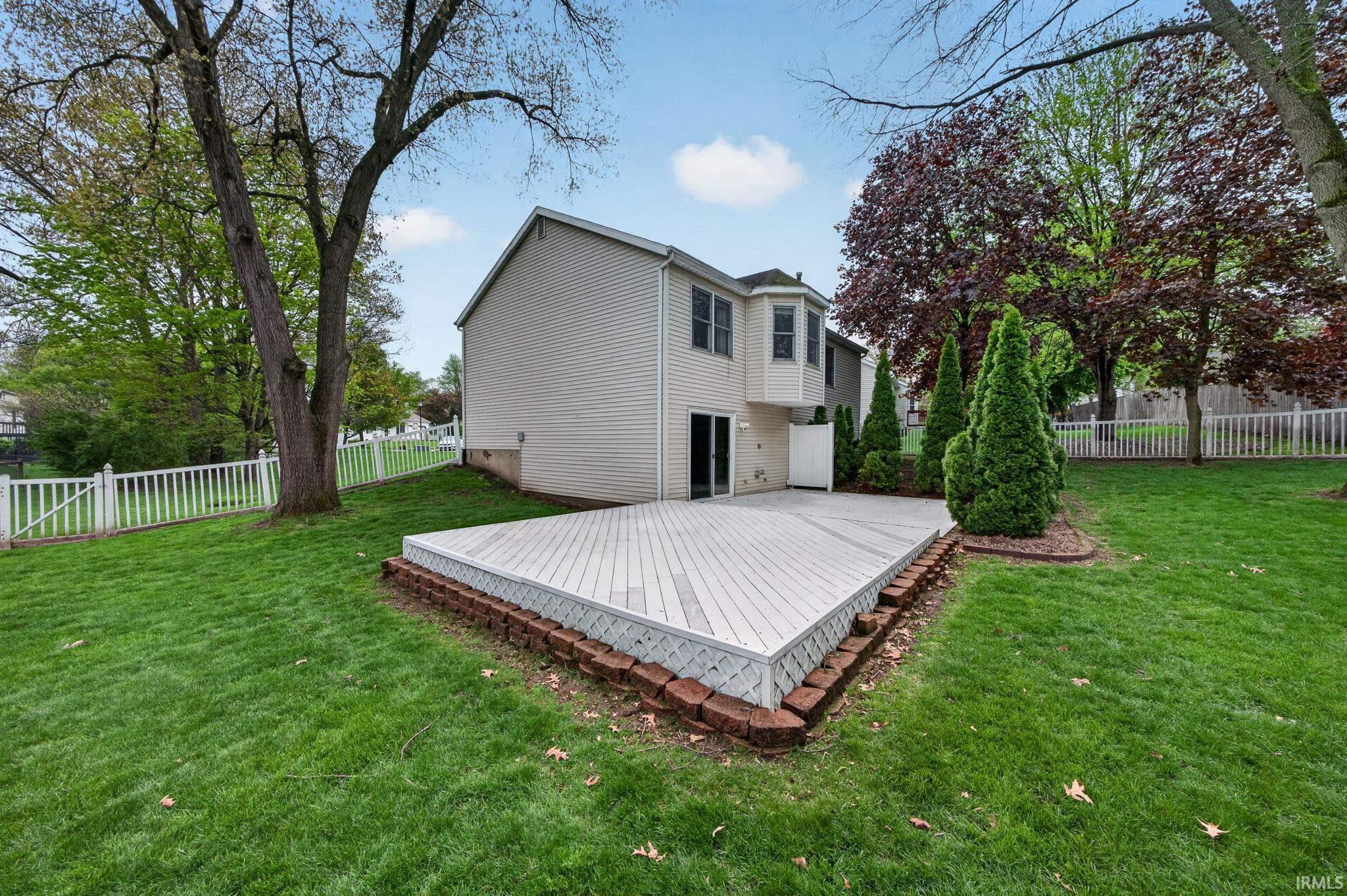 4137 Greenglade Court South Bend IN 46628