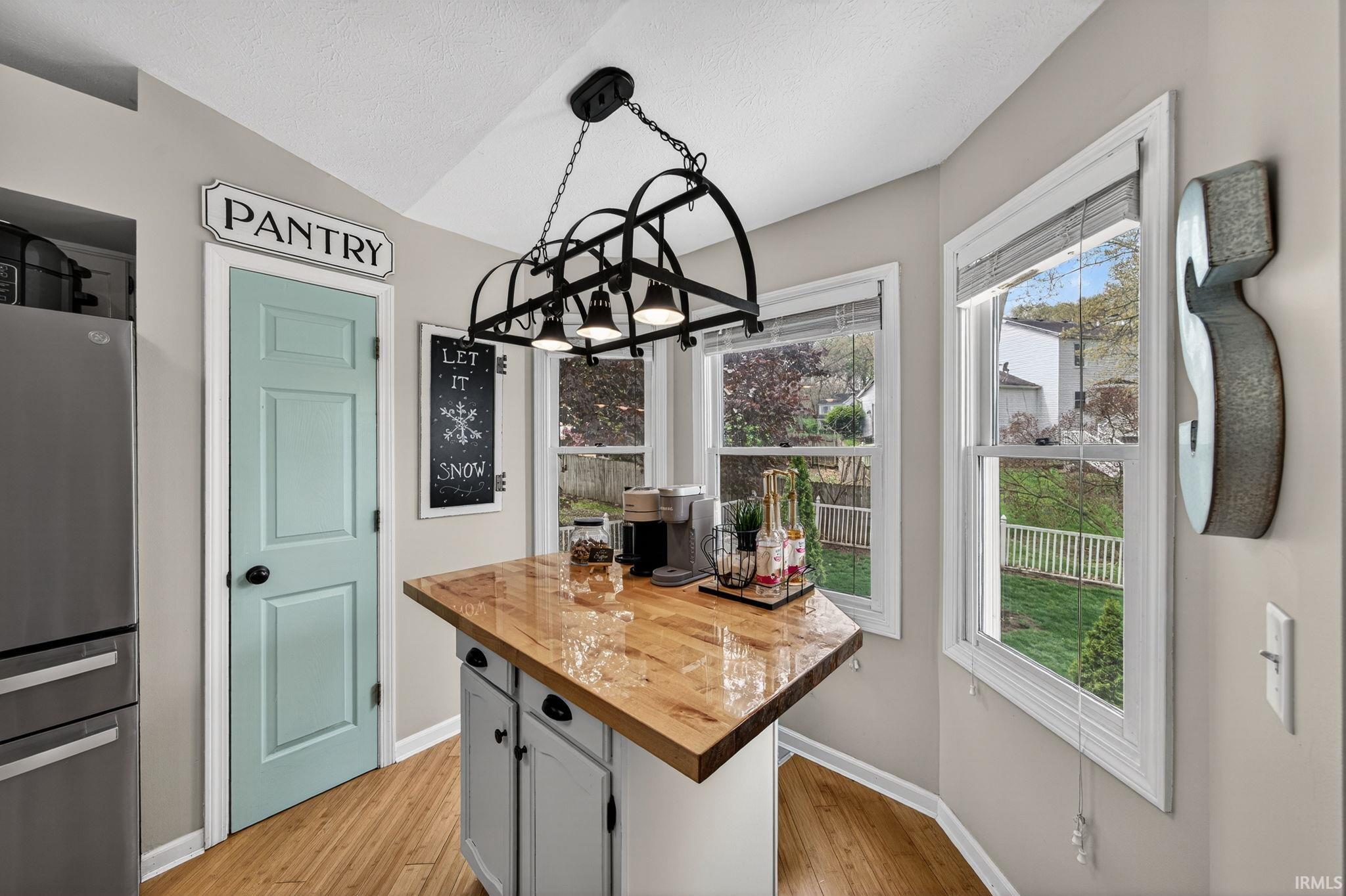 4137 Greenglade Court South Bend IN 46628
