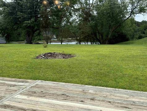 8 Meridian Drive Hartford City IN 47348