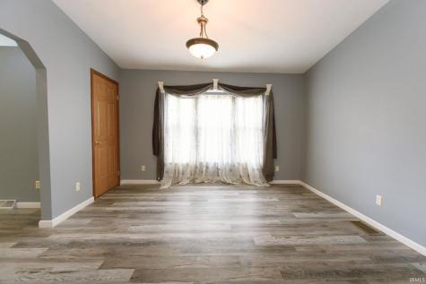 120 W Warren Street Peru IN 46970