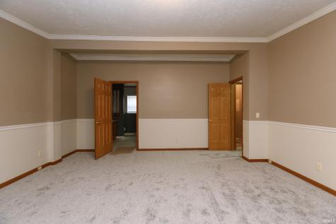 120 W Warren Street Peru IN 46970