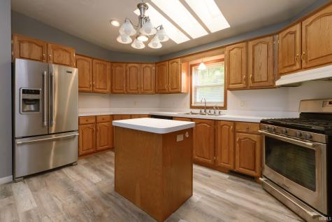 120 W Warren Street Peru IN 46970