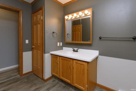 120 W Warren Street Peru IN 46970