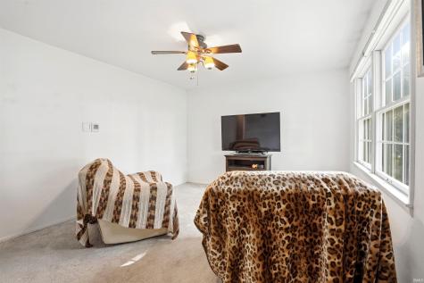 518 N Meadow Lane Kendallville IN 46755