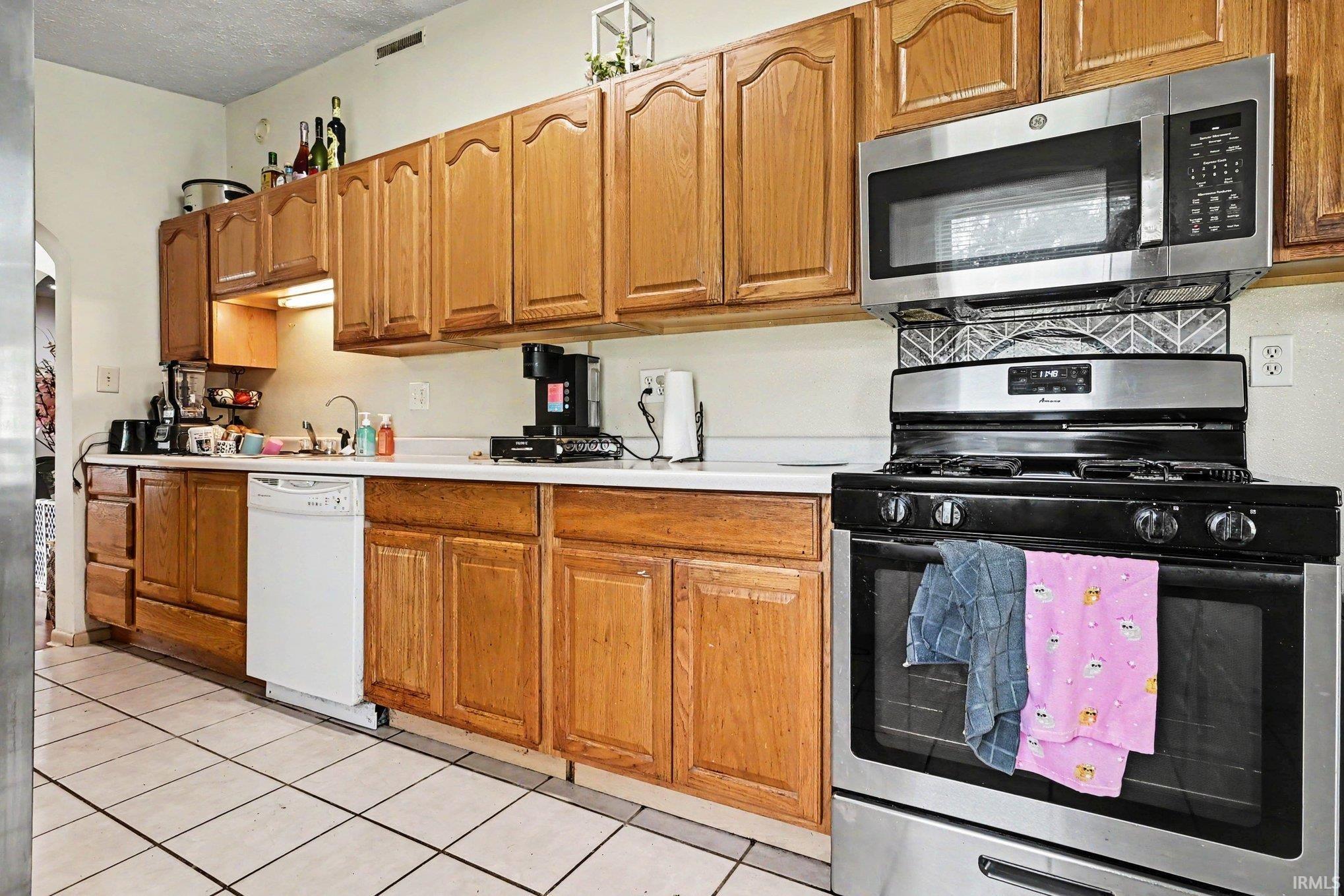 27741 A Court Elkhart IN 46514
