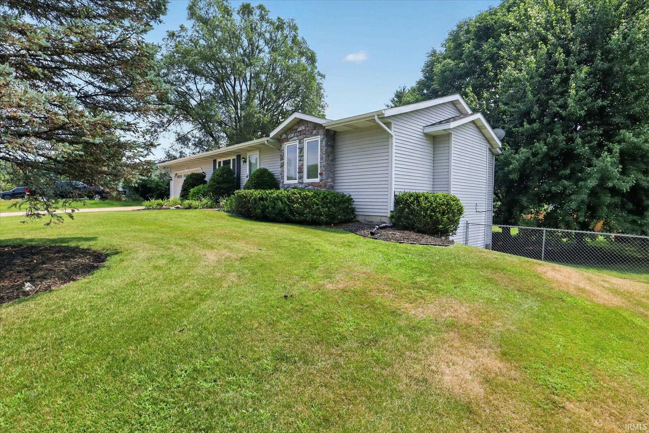 3331 E East Ridge Drive Warsaw IN 46582