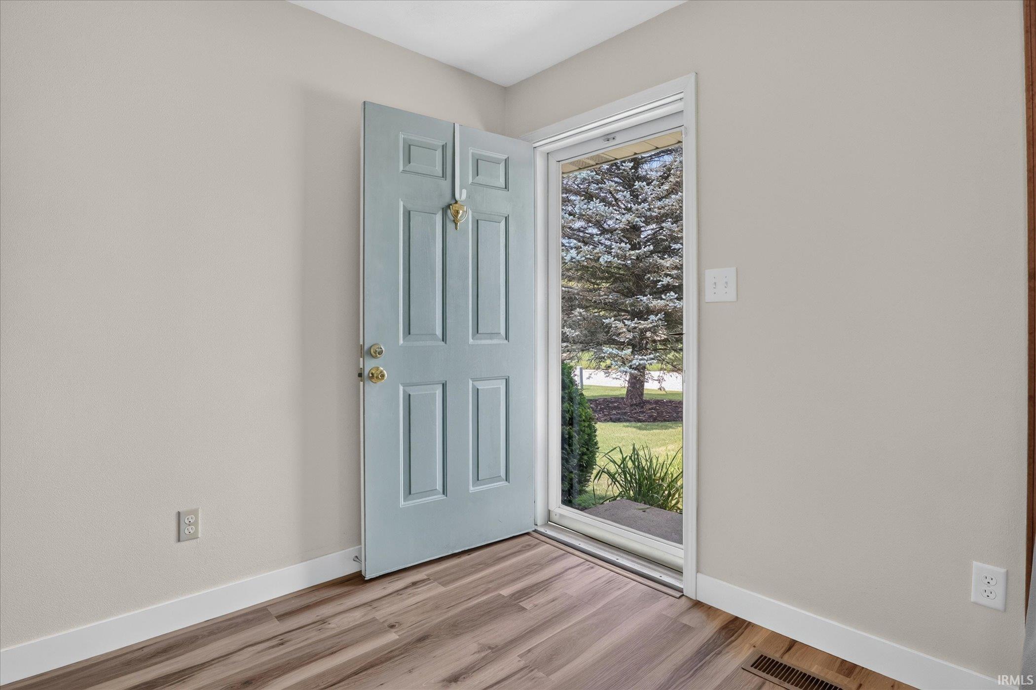 3331 E East Ridge Drive Warsaw IN 46582