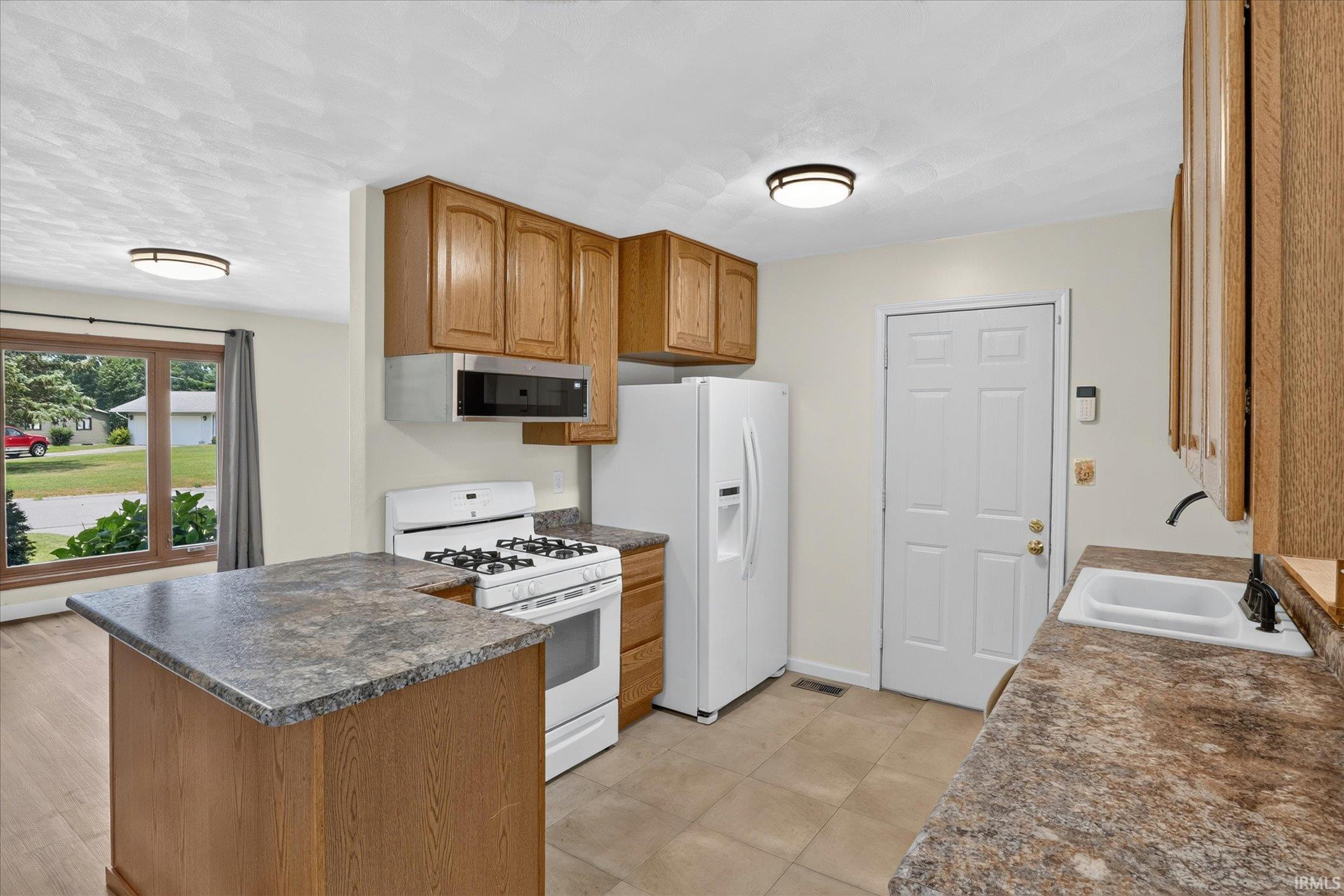 3331 E East Ridge Drive Warsaw IN 46582