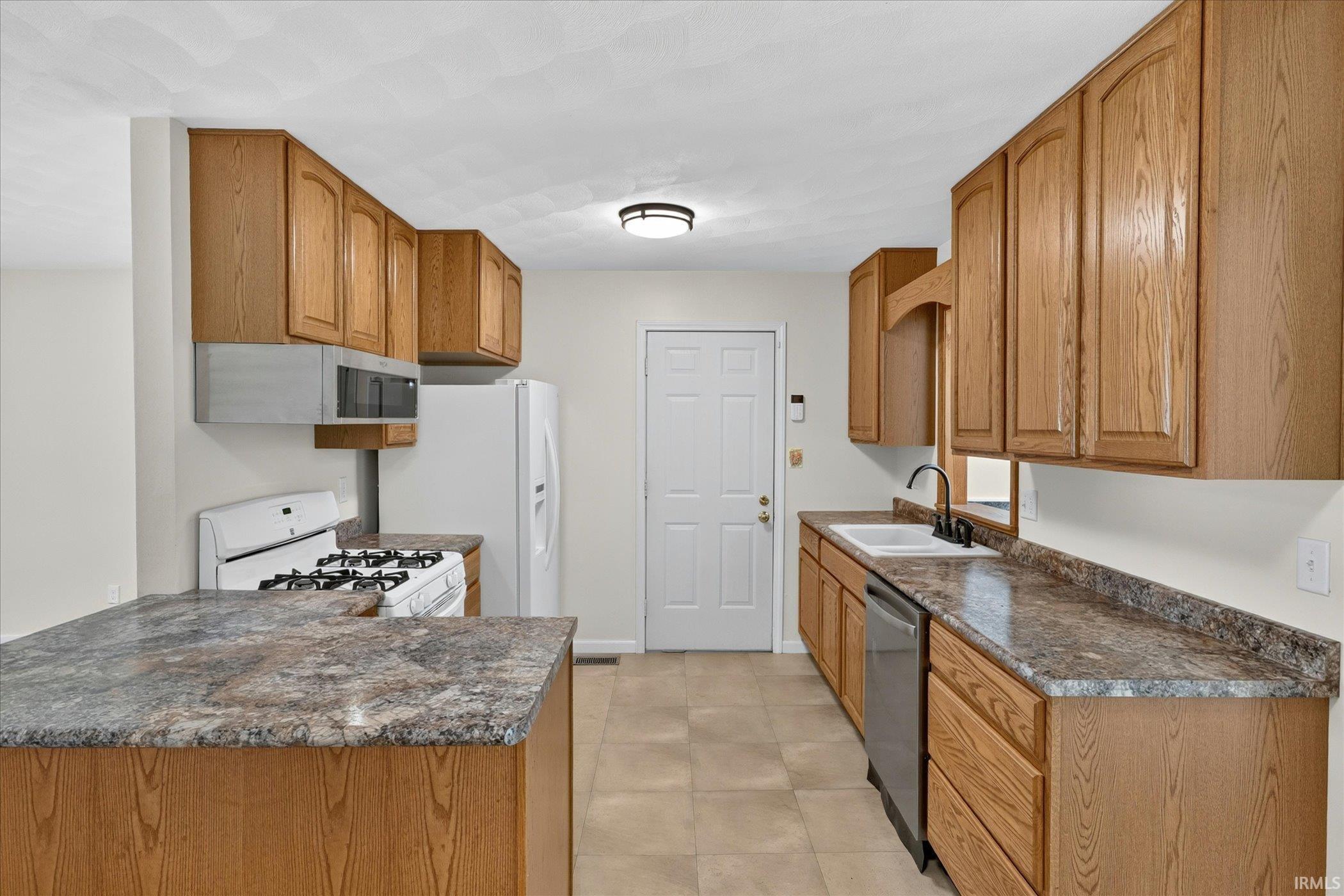3331 E East Ridge Drive Warsaw IN 46582