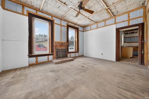 732 Barclay Street Logansport IN 46947