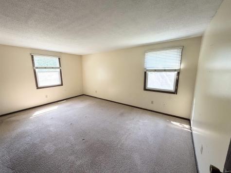 6508 Landmark Drive Fort Wayne IN 46815