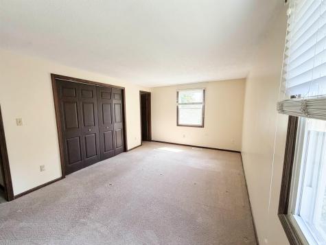 6508 Landmark Drive Fort Wayne IN 46815