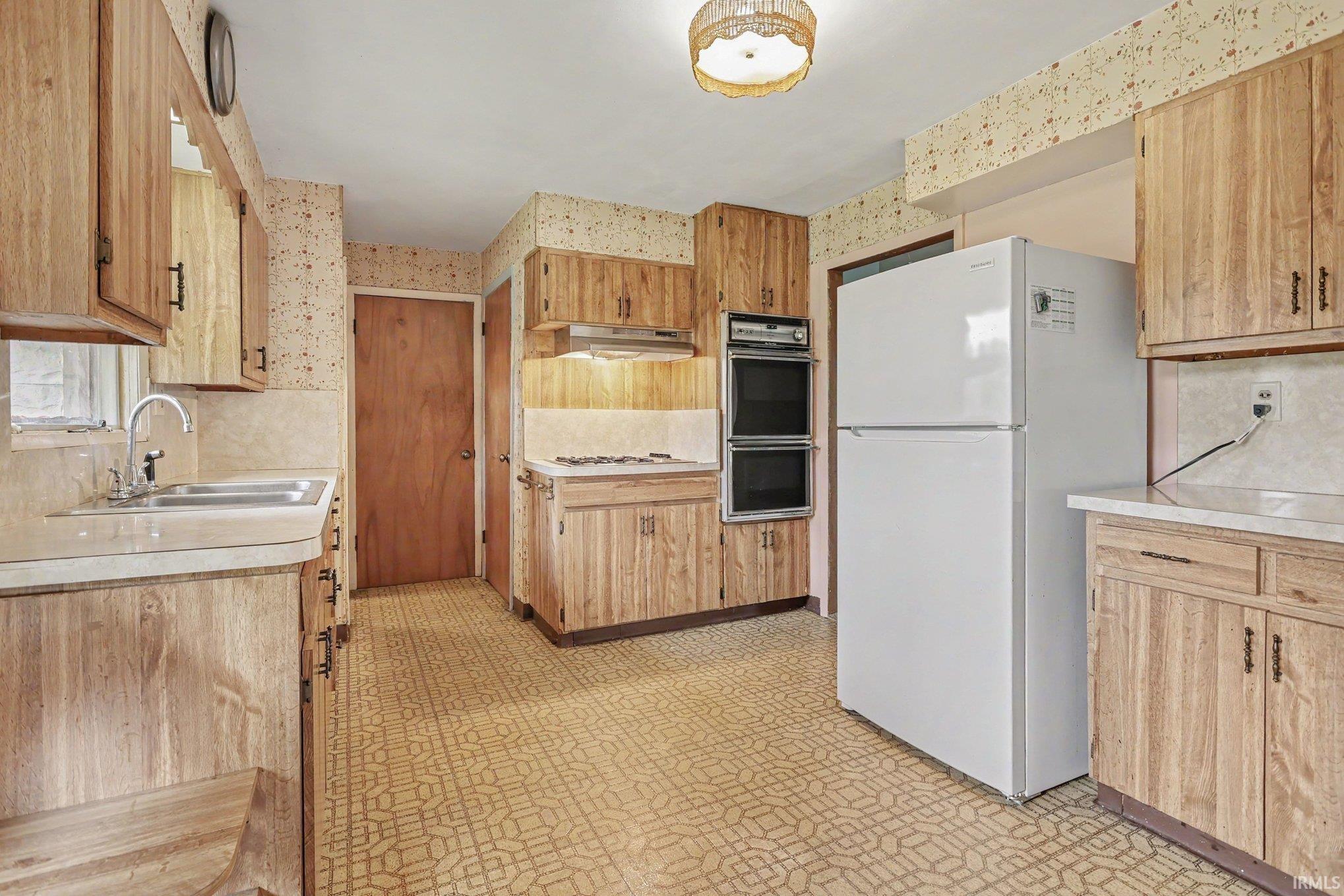 20408 Ozone Street South Bend IN 46614
